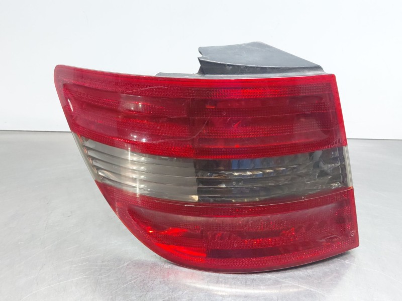 Recambio de piloto trasero izquierdo para mercedes-benz clase b (w245) standard referencia OEM IAM A1698202364  