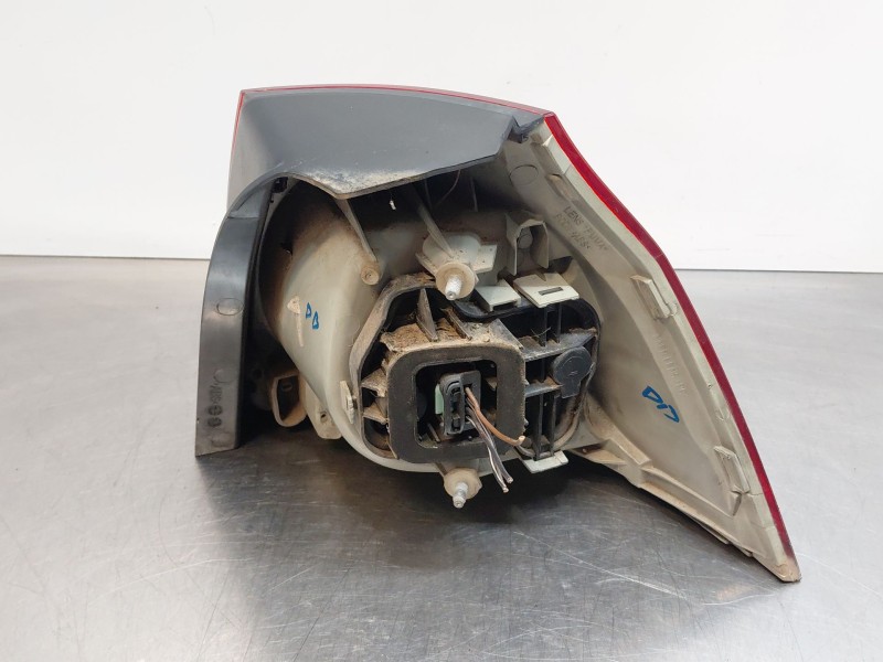 Recambio de piloto trasero izquierdo para volkswagen golf v (1k1) 1.9 tdi referencia OEM IAM   