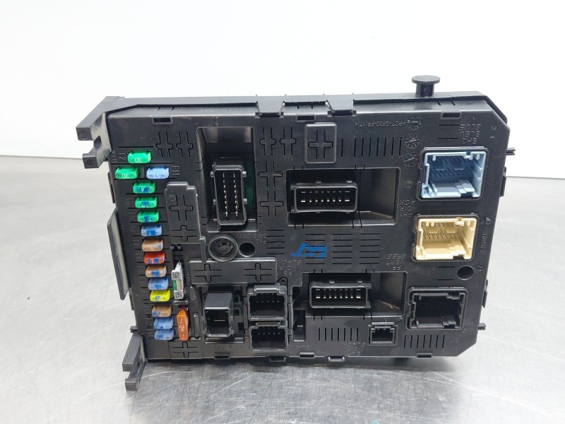Recambio de caja reles / fusibles para peugeot 308 i (4a_, 4c_) 1.6 hdi referencia OEM IAM   