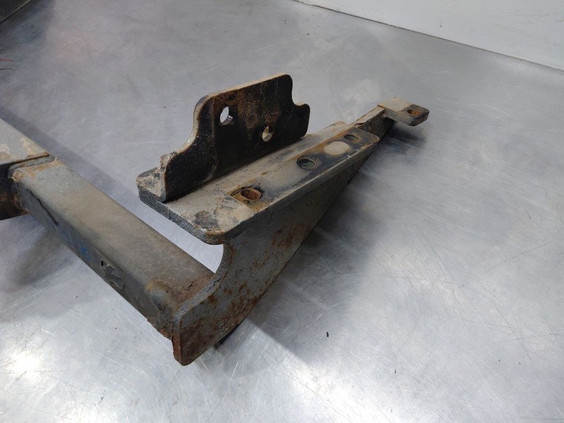 Recambio de enganche remolque para nissan navara pick-up (np300) 4x4 referencia OEM IAM   