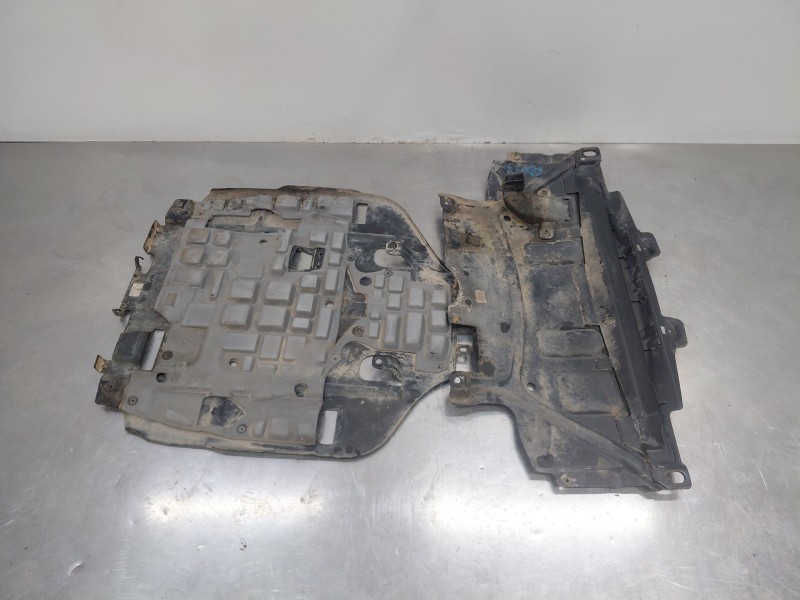 Recambio de cubrecarter para mercedes-benz clase gl (x164) 4-matic referencia OEM IAM   