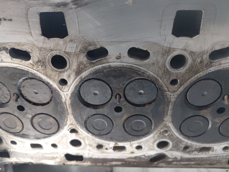 Recambio de culata para renault master iii furgón referencia OEM IAM   