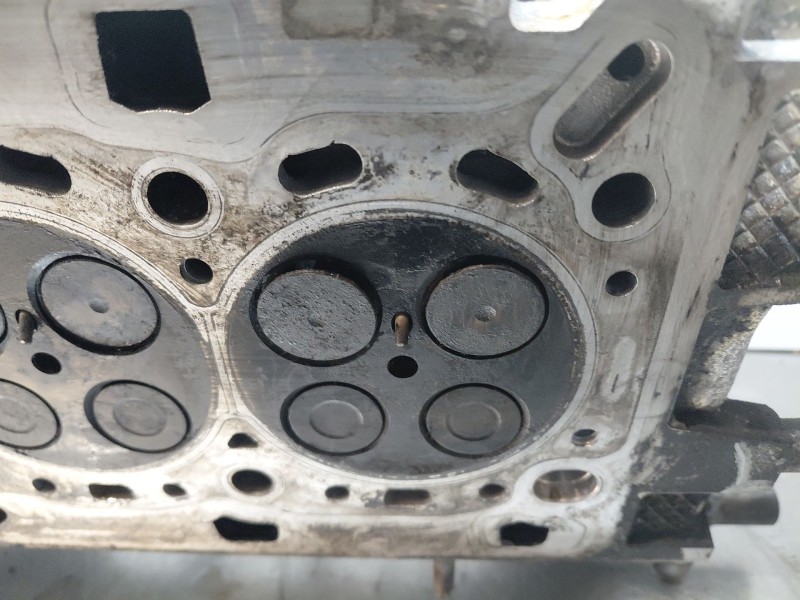 Recambio de culata para renault master iii furgón referencia OEM IAM   
