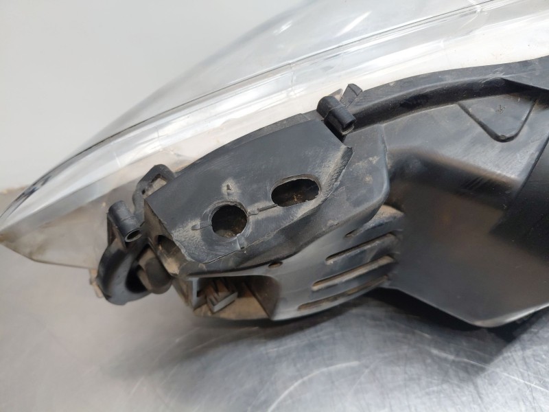 Recambio de faro derecho para peugeot 308 i (4a_, 4c_) 1.6 hdi referencia OEM IAM 1627682080  