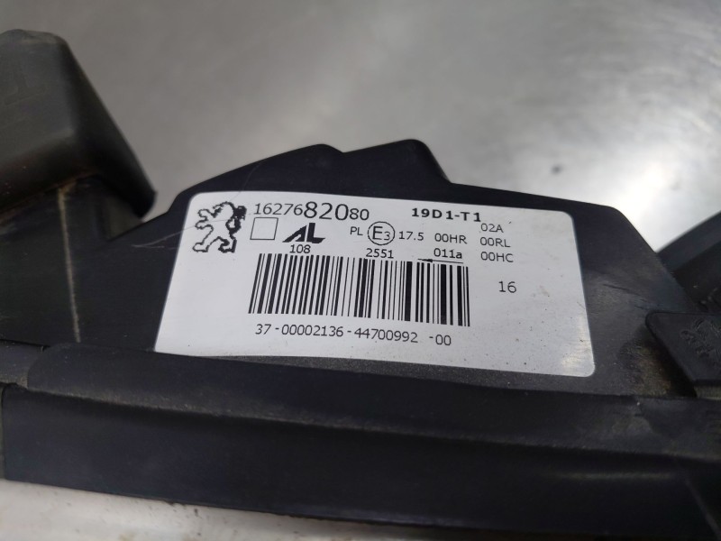 Recambio de faro derecho para peugeot 308 i (4a_, 4c_) 1.6 hdi referencia OEM IAM 1627682080  