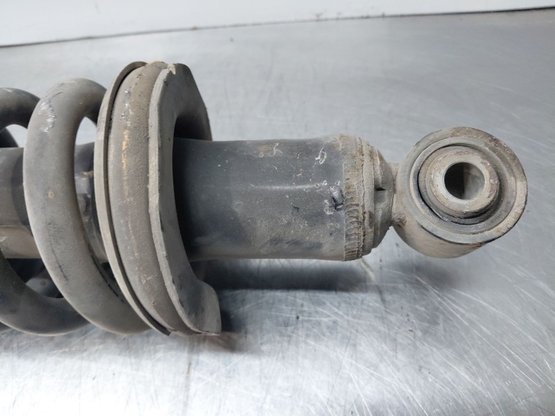 Recambio de amortiguador delantero izquierdo para nissan navara pick-up (np300) 4x4 referencia OEM IAM E61104KD3A  