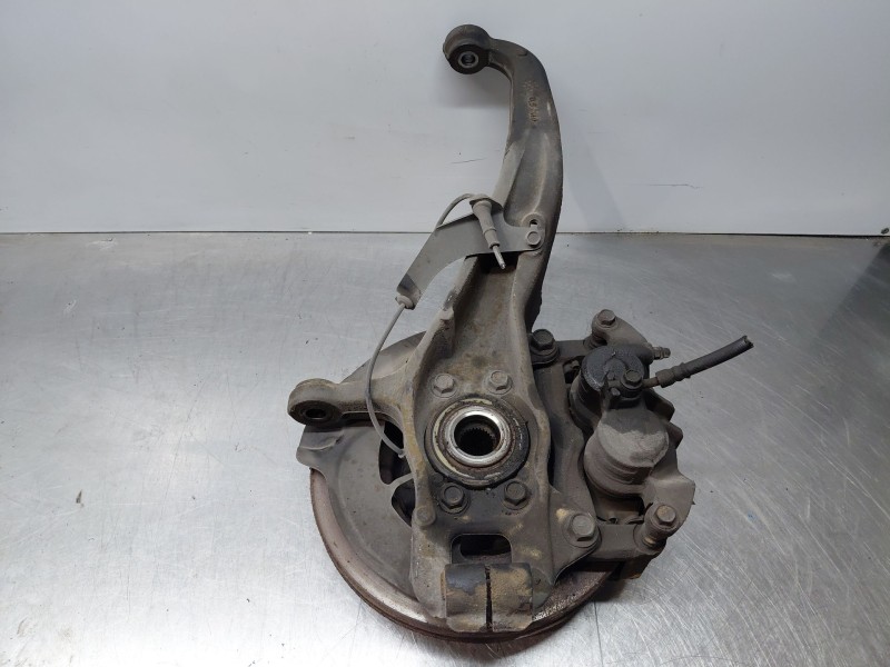 Recambio de mangueta delantera derecha para nissan navara pick-up (np300) 4x4 referencia OEM IAM   
