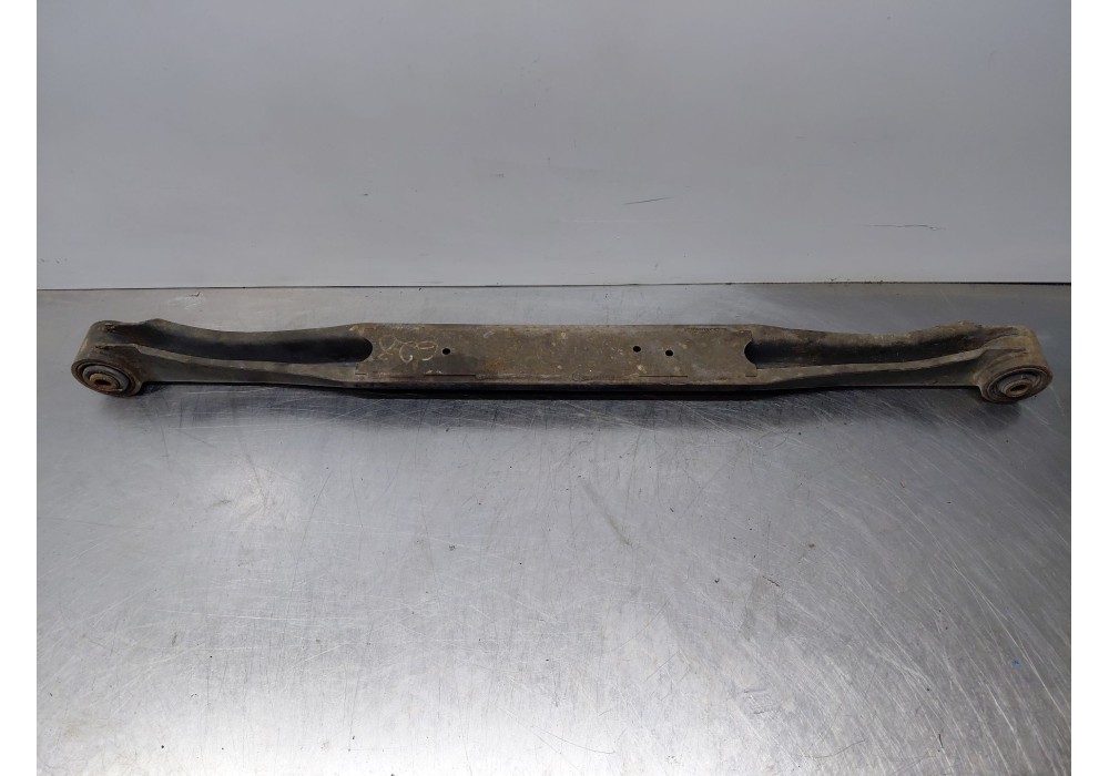 Recambio de brazo suspension inferior trasero izquierdo para nissan navara pick-up (np300) 4x4 referencia OEM IAM   