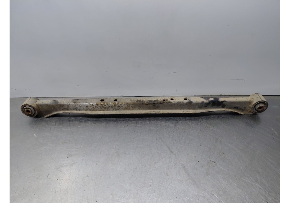 Recambio de brazo suspension inferior trasero izquierdo para nissan navara pick-up (np300) 4x4 referencia OEM IAM   