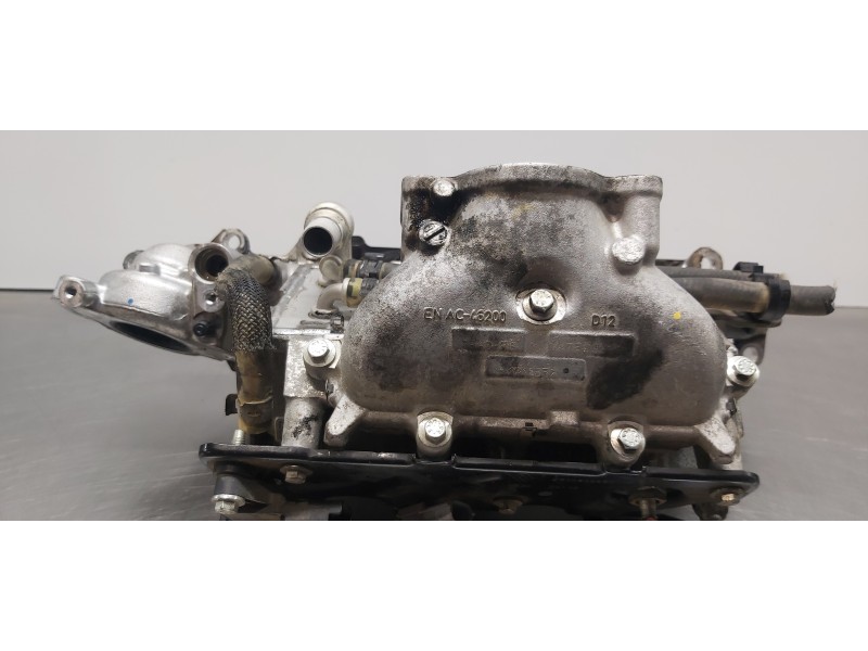Recambio de colector admision para nissan x-trail (t32) acenta 4x4 referencia OEM IAM 140038639R  
