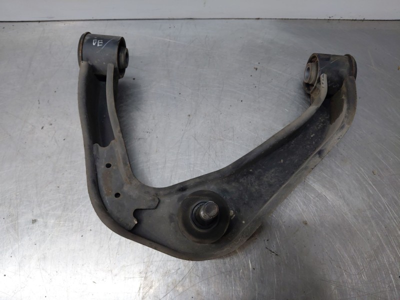Recambio de brazo suspension superior delantero derecho para nissan navara pick-up (np300) 4x4 referencia OEM IAM   