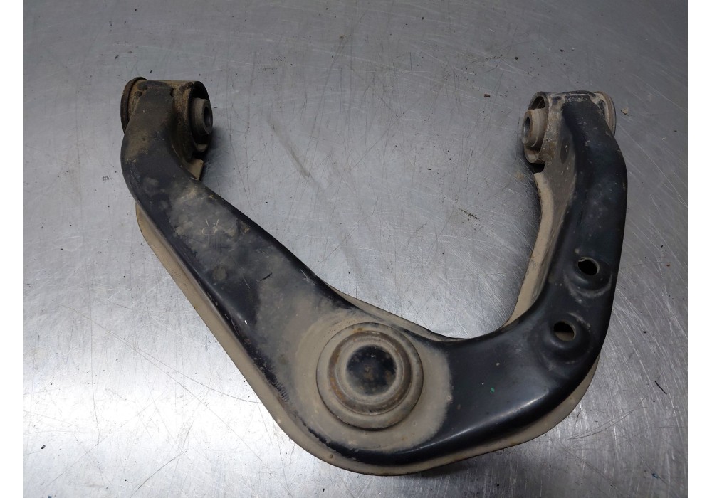 Recambio de brazo suspension superior delantero derecho para nissan navara pick-up (np300) 4x4 referencia OEM IAM   