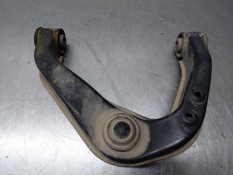 Recambio de brazo suspension superior delantero derecho para nissan navara pick-up (np300) 4x4 referencia OEM IAM   