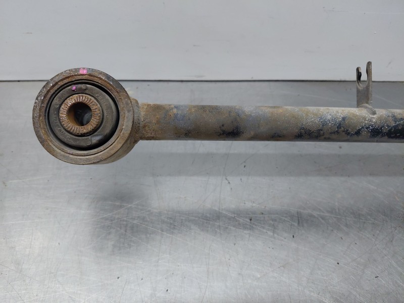 Recambio de brazo suspension superior trasero izquierdo para nissan navara pick-up (np300) 4x4 referencia OEM IAM   