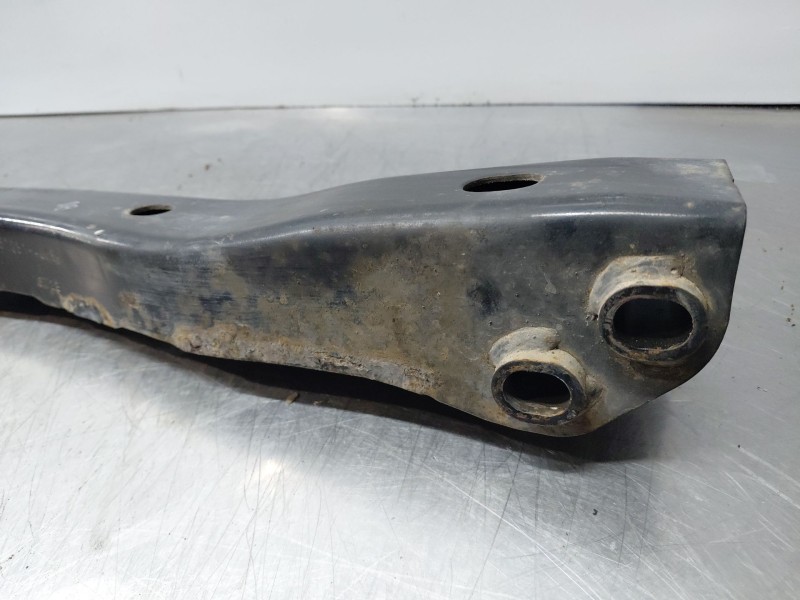 Recambio de barra estabilizadora delantera para nissan navara pick-up (np300) 4x4 referencia OEM IAM   