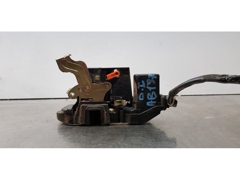 Recambio de cerradura puerta delantera izquierda para kia carnival ii 2.9 crdi lx referencia OEM IAM 0K53B59310   Recambio de cerradura puerta delantera izquierda para kia carnival ii 2.9 crdi lx referencia OEM IAM 0K53B59310