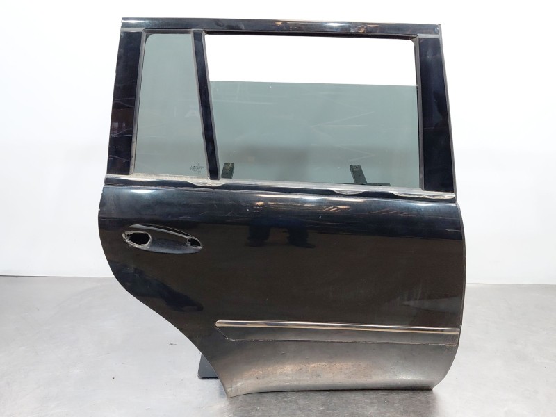 Recambio de puerta trasera derecha para mercedes-benz clase gl (x164) 4-matic referencia OEM IAM  A1647301005 