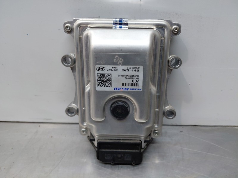 Recambio de modulo electronico para hyundai tucson hybrid referencia OEM IAM 9544132AG0  