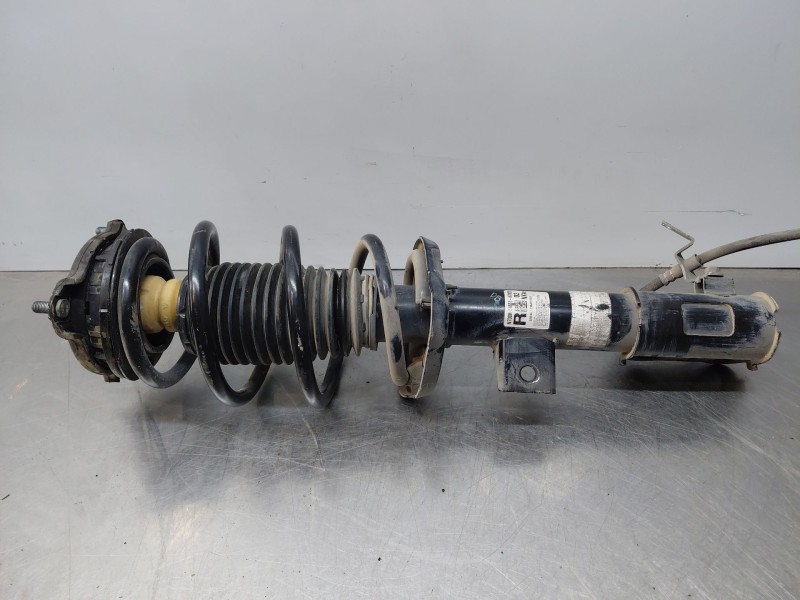 Recambio de amortiguador delantero derecho para hyundai tucson hybrid referencia OEM IAM 54651N7000  