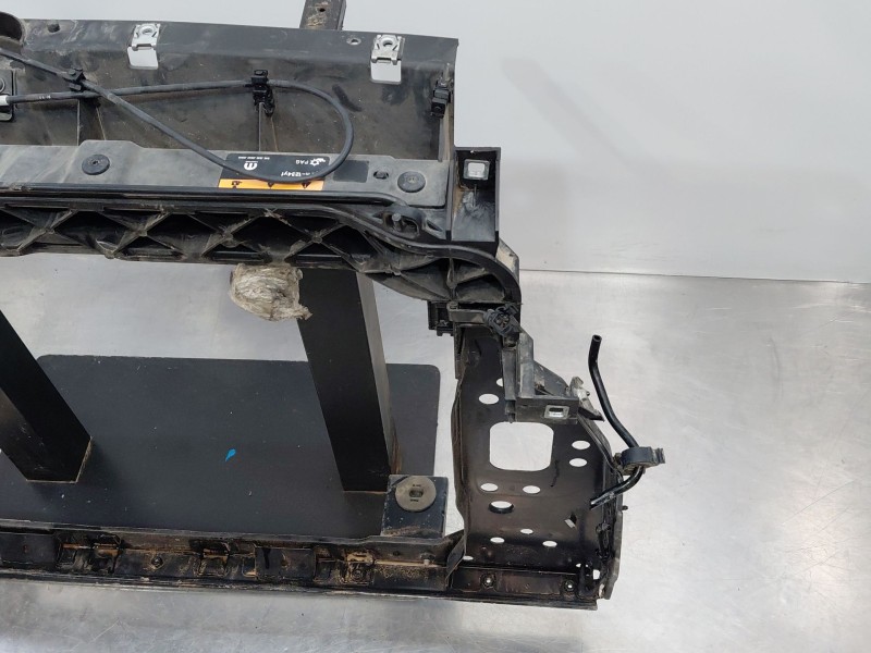 Recambio de panel frontal para jeep renegade suv (bu, b1, bv) 2.0 crd 4x4 referencia OEM IAM 52100284  