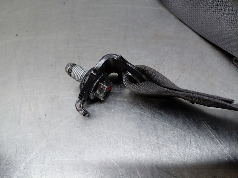 Recambio de cinturon seguridad trasero izquierdo para hyundai tucson hybrid referencia OEM IAM 89870N7000NNB  