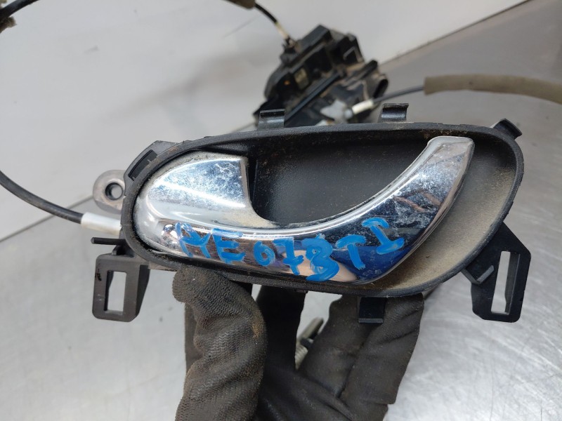 Recambio de cerradura puerta trasera izquierda para nissan navara pick-up (np300) 4x4 referencia OEM IAM 825014JK0A  