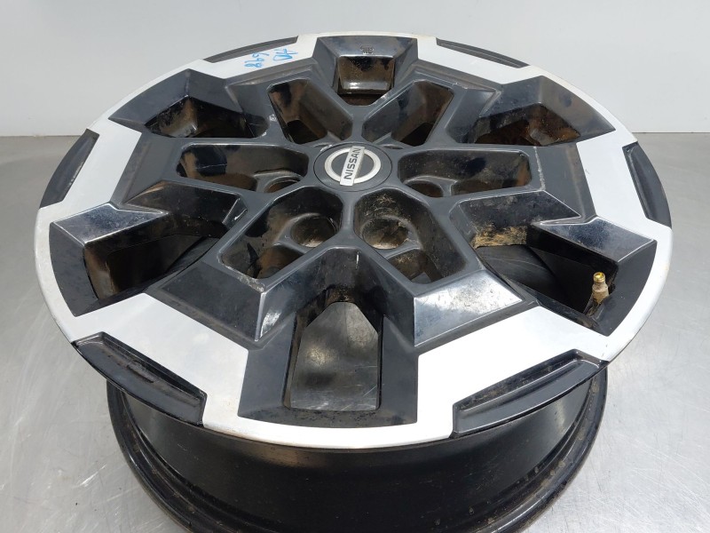 Recambio de llanta para nissan navara pick-up (np300) 4x4 referencia OEM IAM 403004KJ5A  
