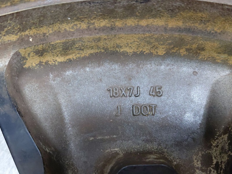 Recambio de llanta para nissan navara pick-up (np300) 4x4 referencia OEM IAM 403004KJ5A  
