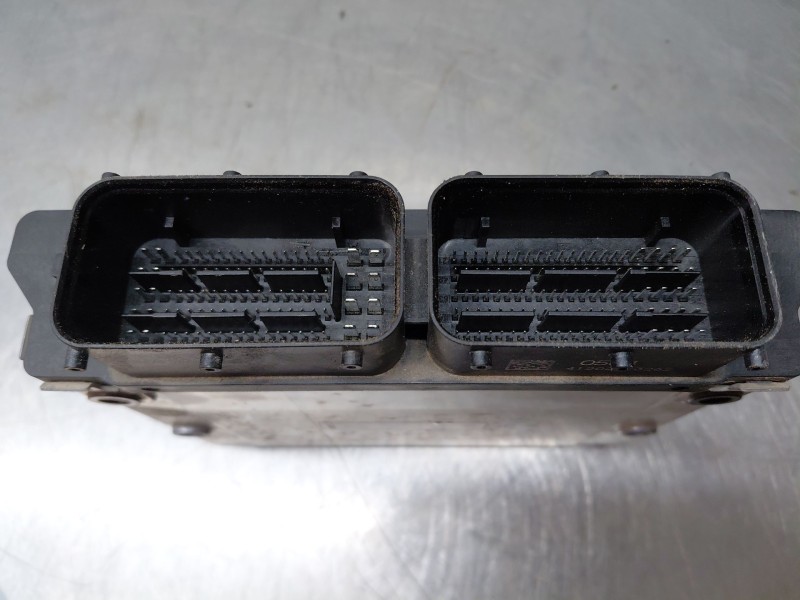 Recambio de centralita motor uce para hyundai tucson hybrid referencia OEM IAM 391992M041  