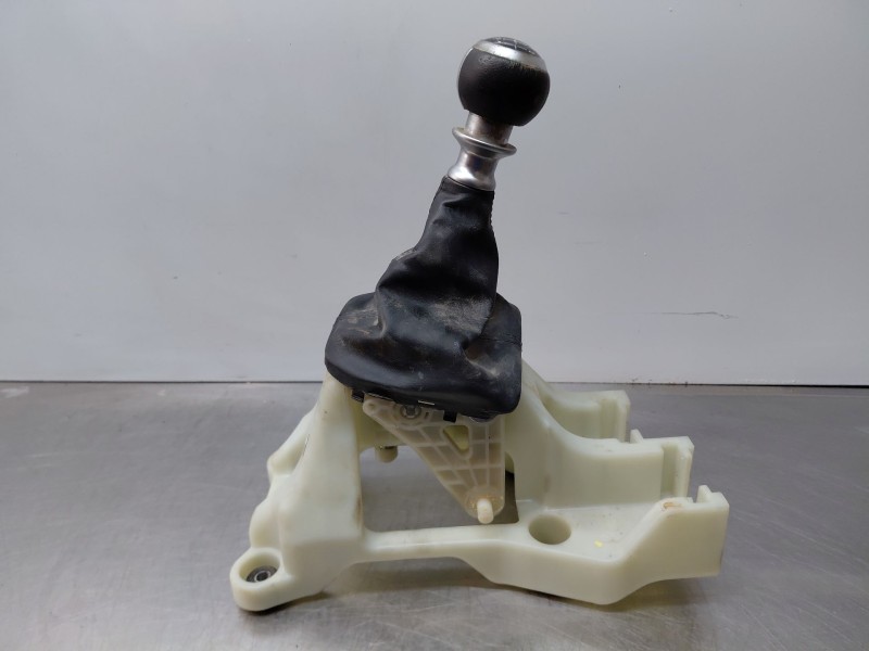 Recambio de palanca cambio para hyundai tucson hybrid referencia OEM IAM 43700N7120NNB  
