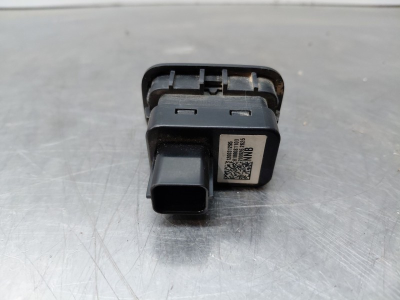 Recambio de maneta exterior porton para hyundai tucson hybrid referencia OEM IAM 81880S11004X  