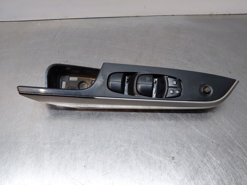 Recambio de mando elevalunas delantero izquierdo para nissan navara pick-up (np300) 4x4 referencia OEM IAM 809614KL2A  
