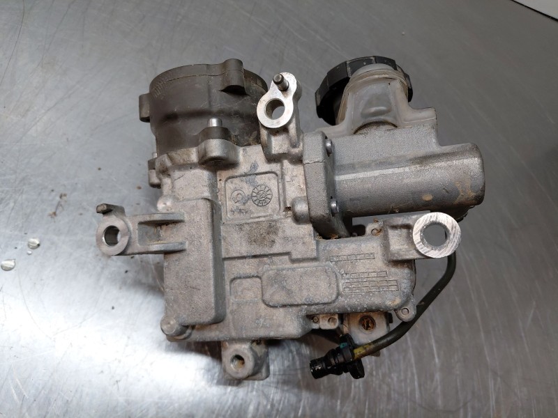 Recambio de bomba embrague para hyundai tucson hybrid referencia OEM IAM 4147032800  