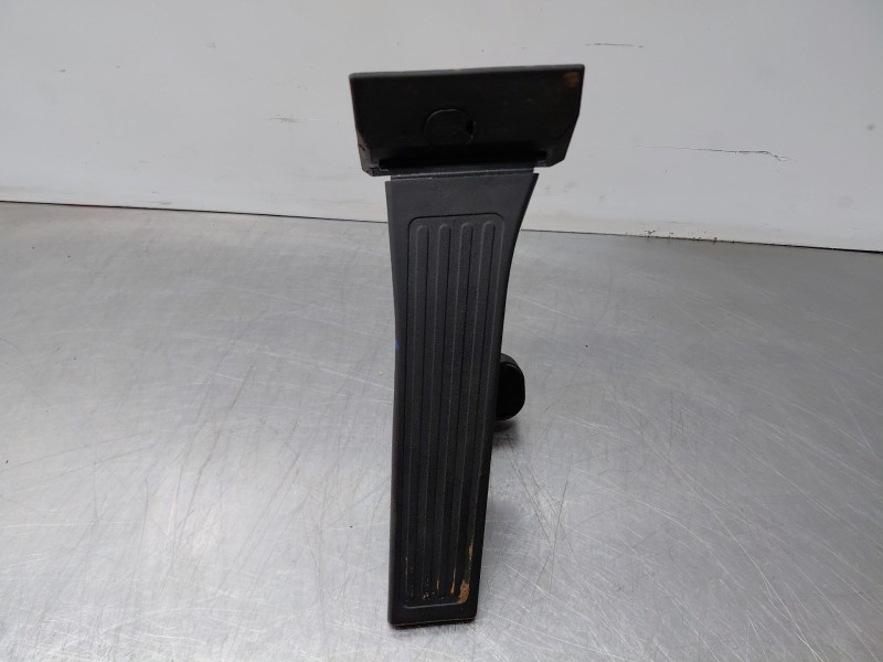 Recambio de pedal acelerador para hyundai tucson hybrid referencia OEM IAM 32700N7100  