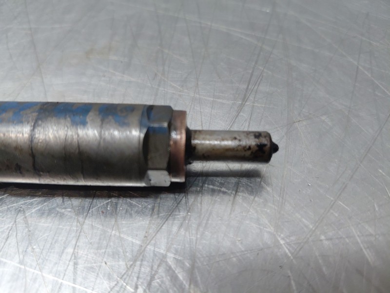 Recambio de inyector para nissan nv 400 l3h2 referencia OEM IAM 1660000Q2K 166000372R 