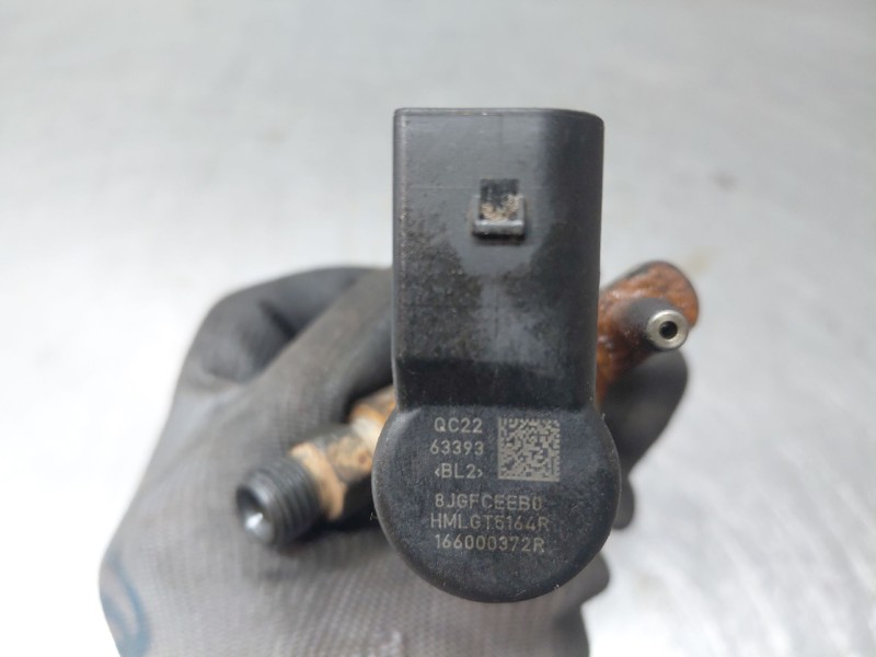 Recambio de inyector para nissan nv 400 l3h2 referencia OEM IAM 1660000Q2K 166000372R 