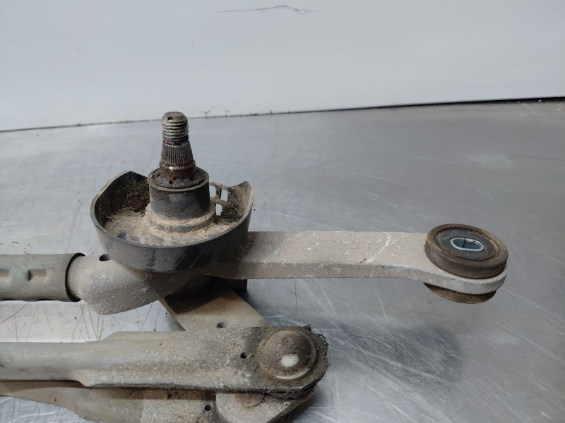 Recambio de motor limpia delantero para nissan navara pick-up (np300) 4x4 referencia OEM IAM 288004KJ0C  