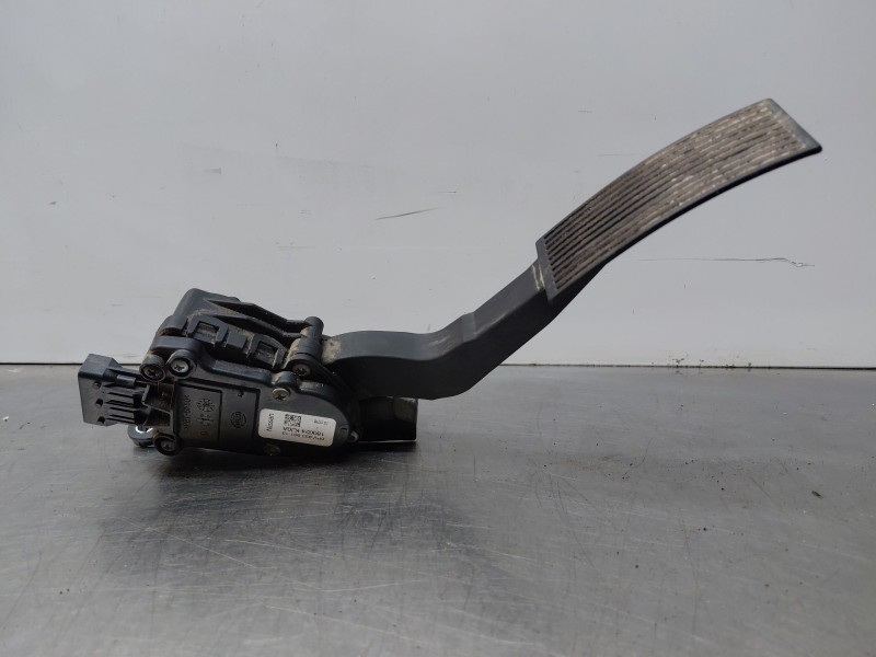 Recambio de potenciometro pedal para nissan navara pick-up (np300) 4x4 referencia OEM IAM 180024KJ0A  