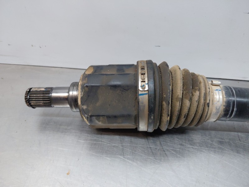 Recambio de transmision delantera derecha para hyundai tucson hybrid referencia OEM IAM 49501N7110  