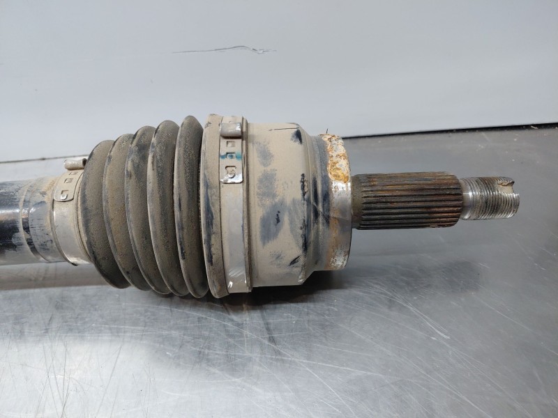 Recambio de transmision delantera derecha para hyundai tucson hybrid referencia OEM IAM 49501N7110  