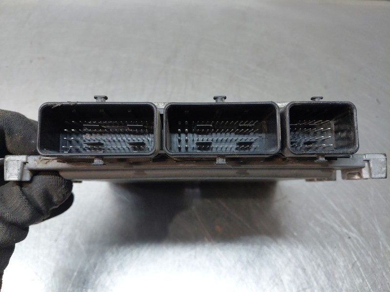 Recambio de centralita motor uce para nissan navara pick-up (np300) 4x4 referencia OEM IAM 237104JA7B  