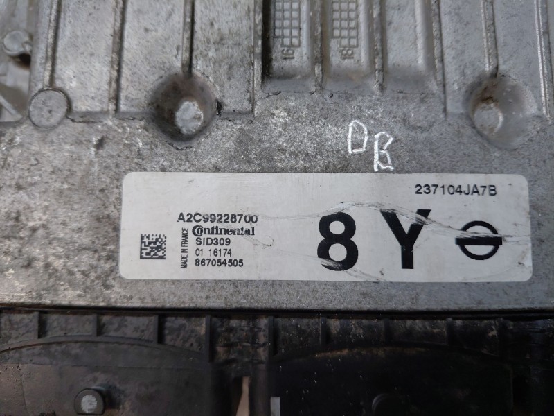 Recambio de centralita motor uce para nissan navara pick-up (np300) 4x4 referencia OEM IAM 237104JA7B  