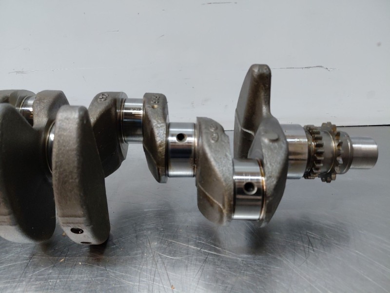 Recambio de cigueñal para hyundai tucson hybrid referencia OEM IAM 231112M002  