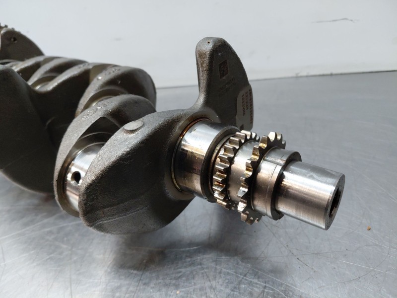 Recambio de cigueñal para hyundai tucson hybrid referencia OEM IAM 231112M002  