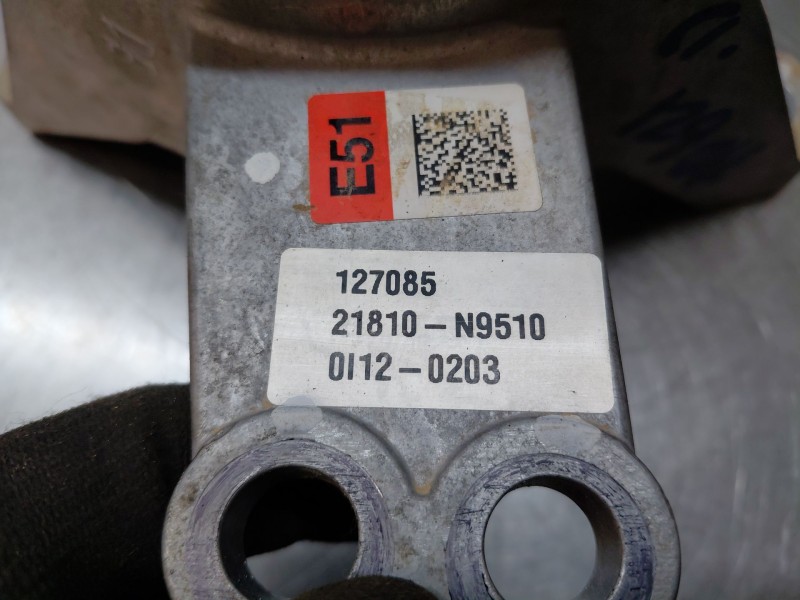 Recambio de soporte motor derecho para hyundai tucson hybrid referencia OEM IAM 21810N9510  