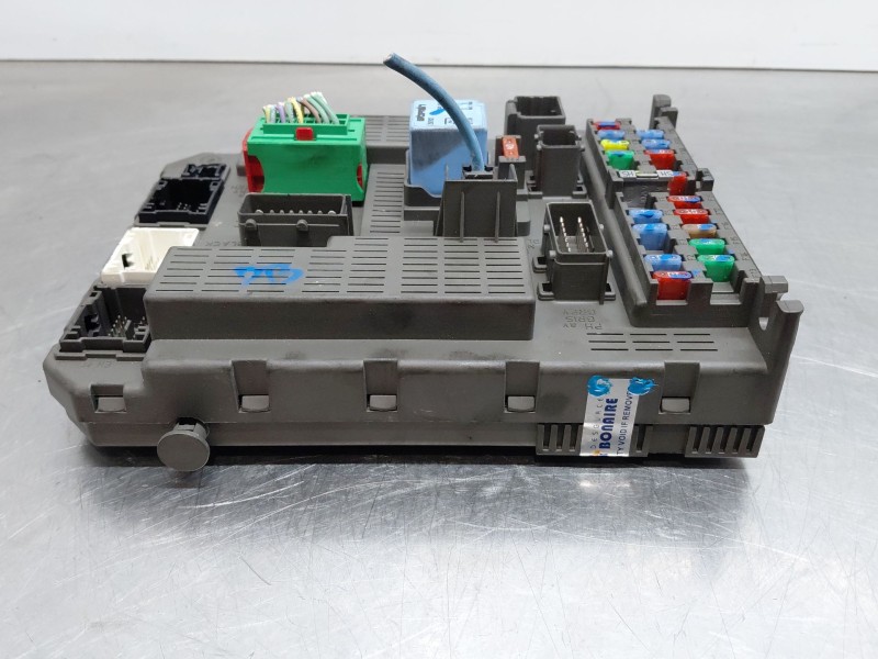 Recambio de caja reles / fusibles para fiat ulysse (179_) 2.2 jtd referencia OEM IAM 1400071180  