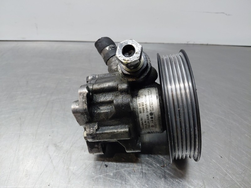 Recambio de bomba direccion para audi a4 b7 avant (8ed) 2.0 tdi 16v referencia OEM IAM 8E0145155N  