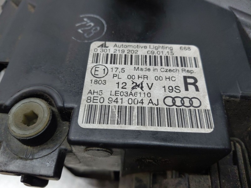 Recambio de faro derecho para audi a4 b7 avant (8ed) 2.0 tdi 16v referencia OEM IAM 8E0941004AJ  