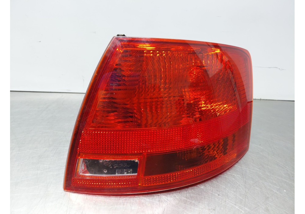 Recambio de piloto trasero derecho para audi a4 b7 avant (8ed) 2.0 tdi 16v referencia OEM IAM 8E9945096E  