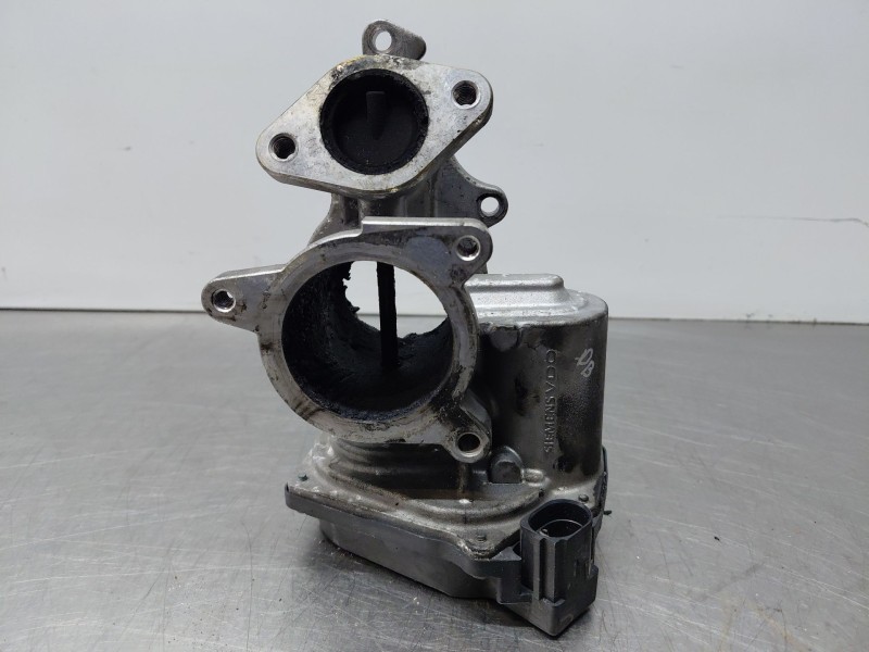 Recambio de valvula egr para audi a4 b7 avant (8ed) 2.0 tdi 16v referencia OEM IAM 03G131501B  